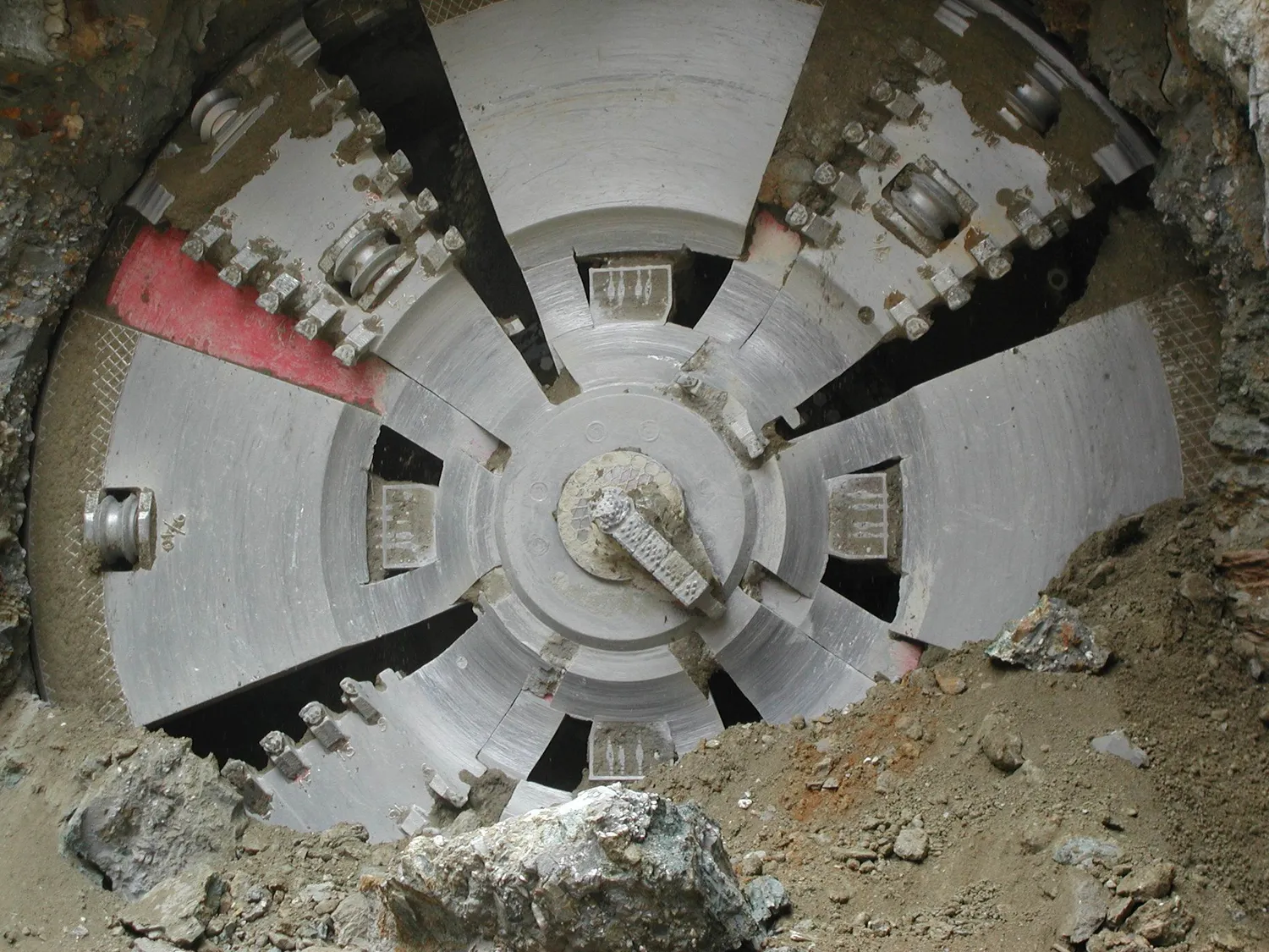 Dr. Rehm – Tunnelbau-Service – Verschleißprognosen Gerät
